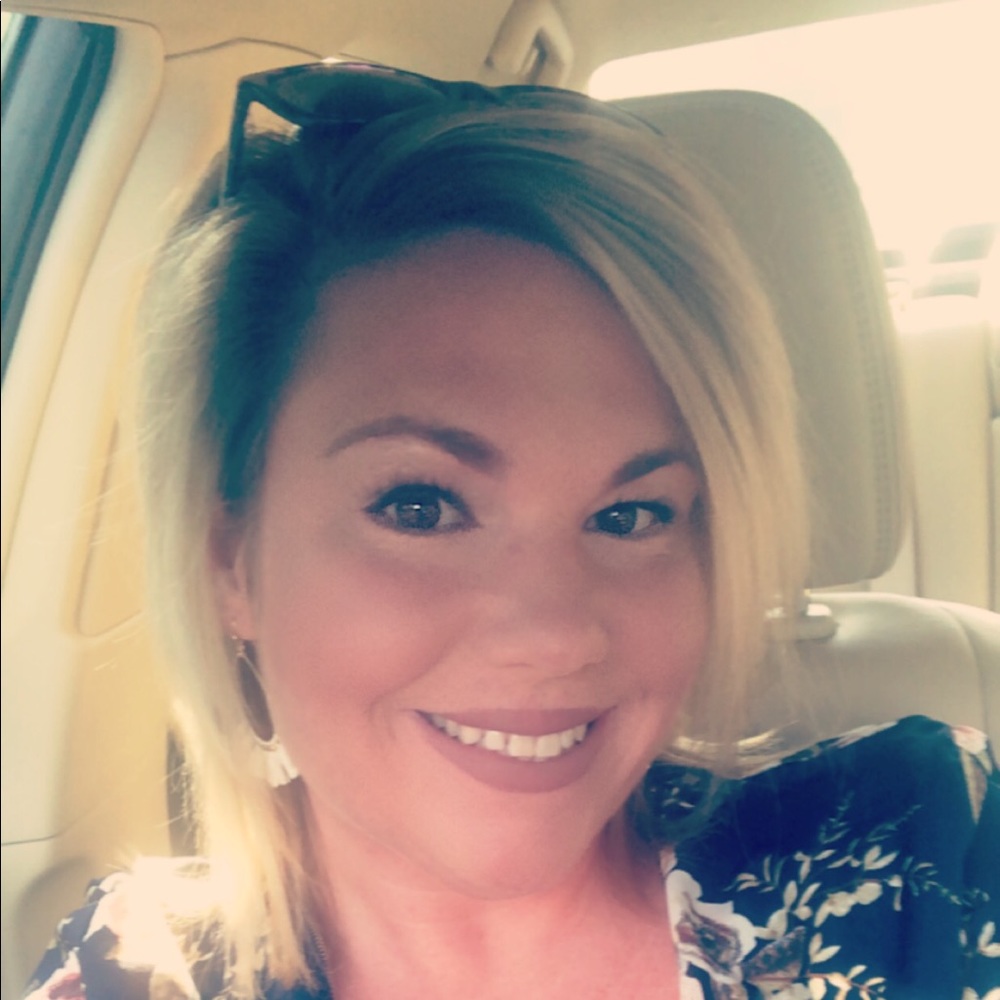 Meet your Posher, Sara
